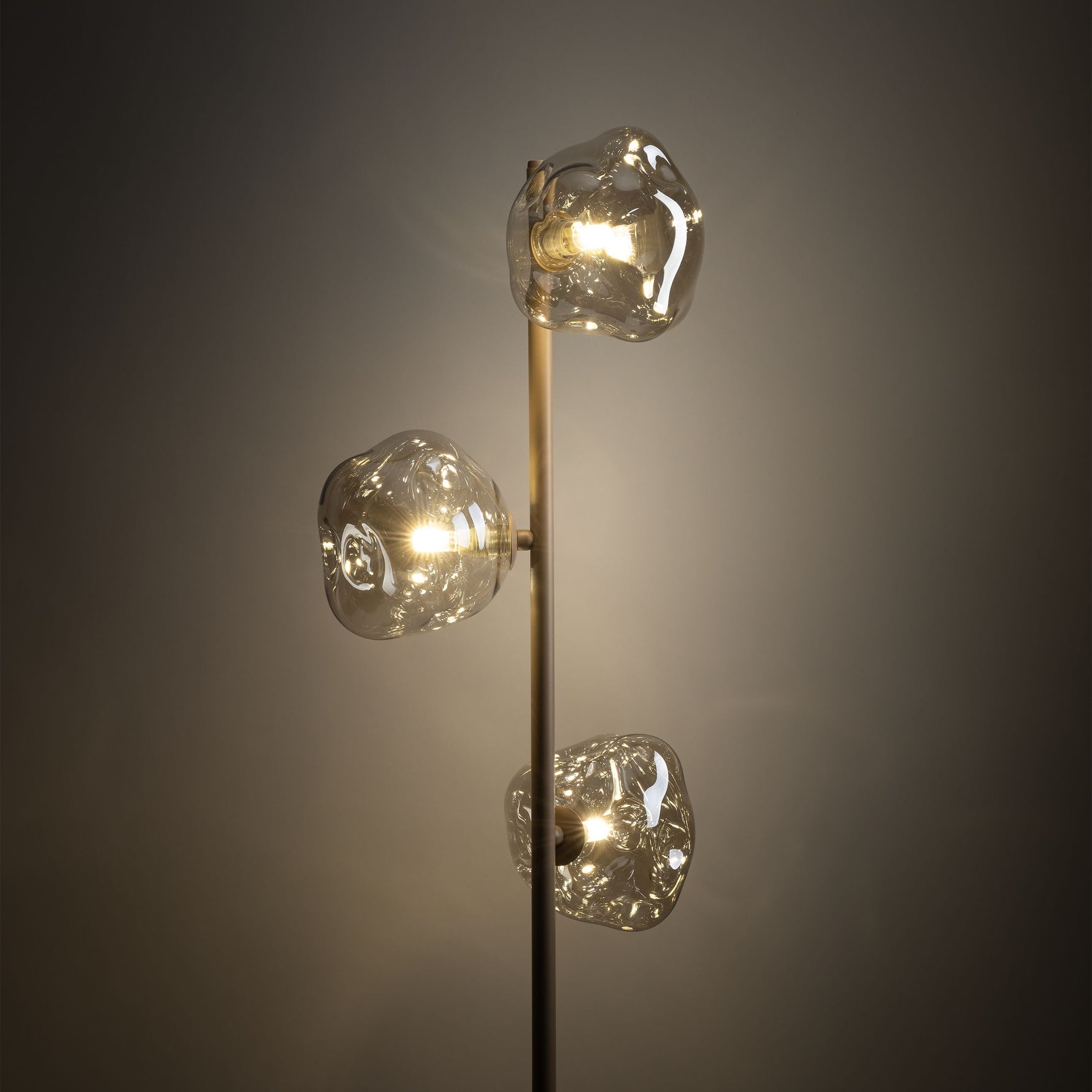 LAVA Beige Golvlampa 3XG9