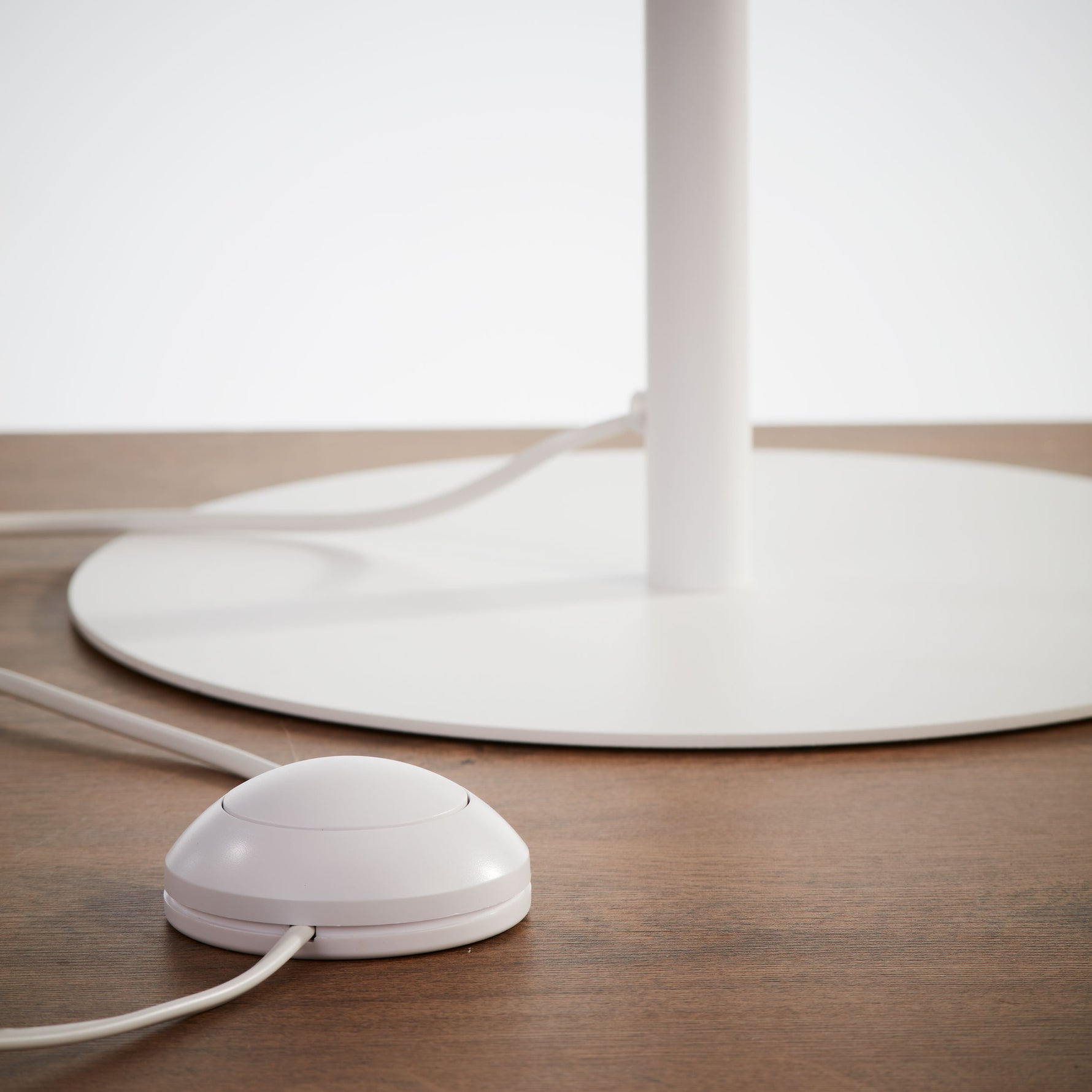 BIANCO Vit Golvlampa