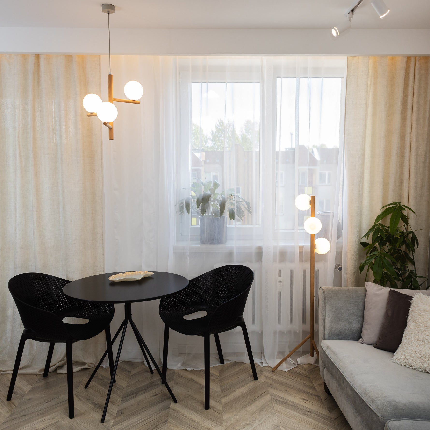 ESTER Trä Vit golvlampa 3