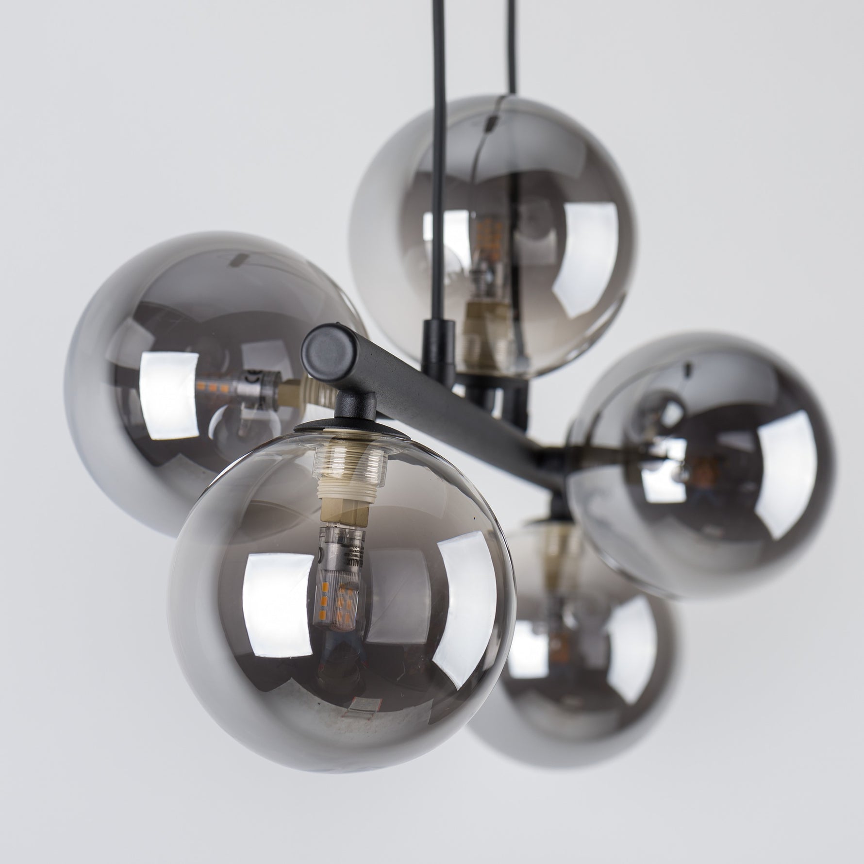 ESTER SVART Pendellampa 5